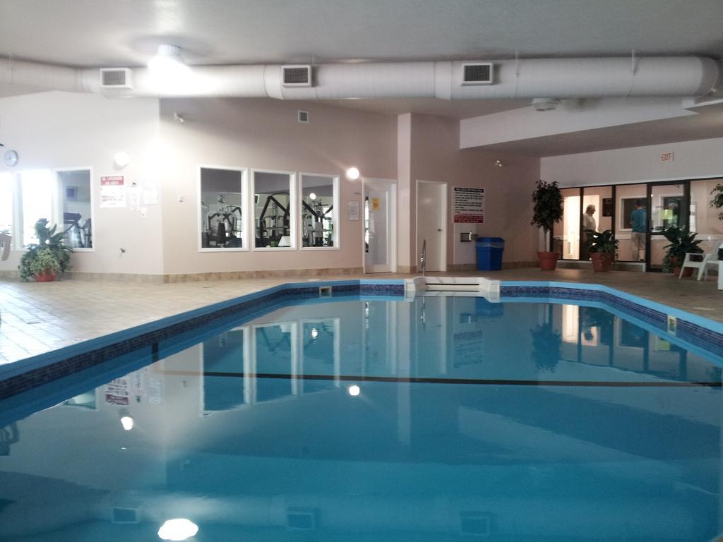 אינברמיר Radium Valley Vacation Resort מראה חיצוני תמונה